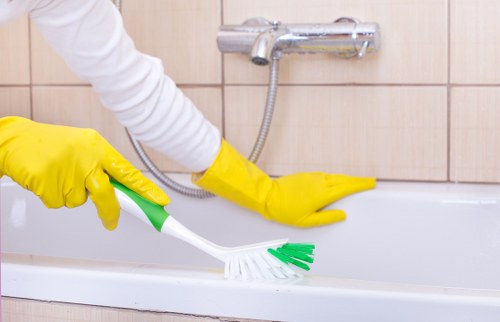 Short-let property cleaning in Richmond upon Thames with attention to detail